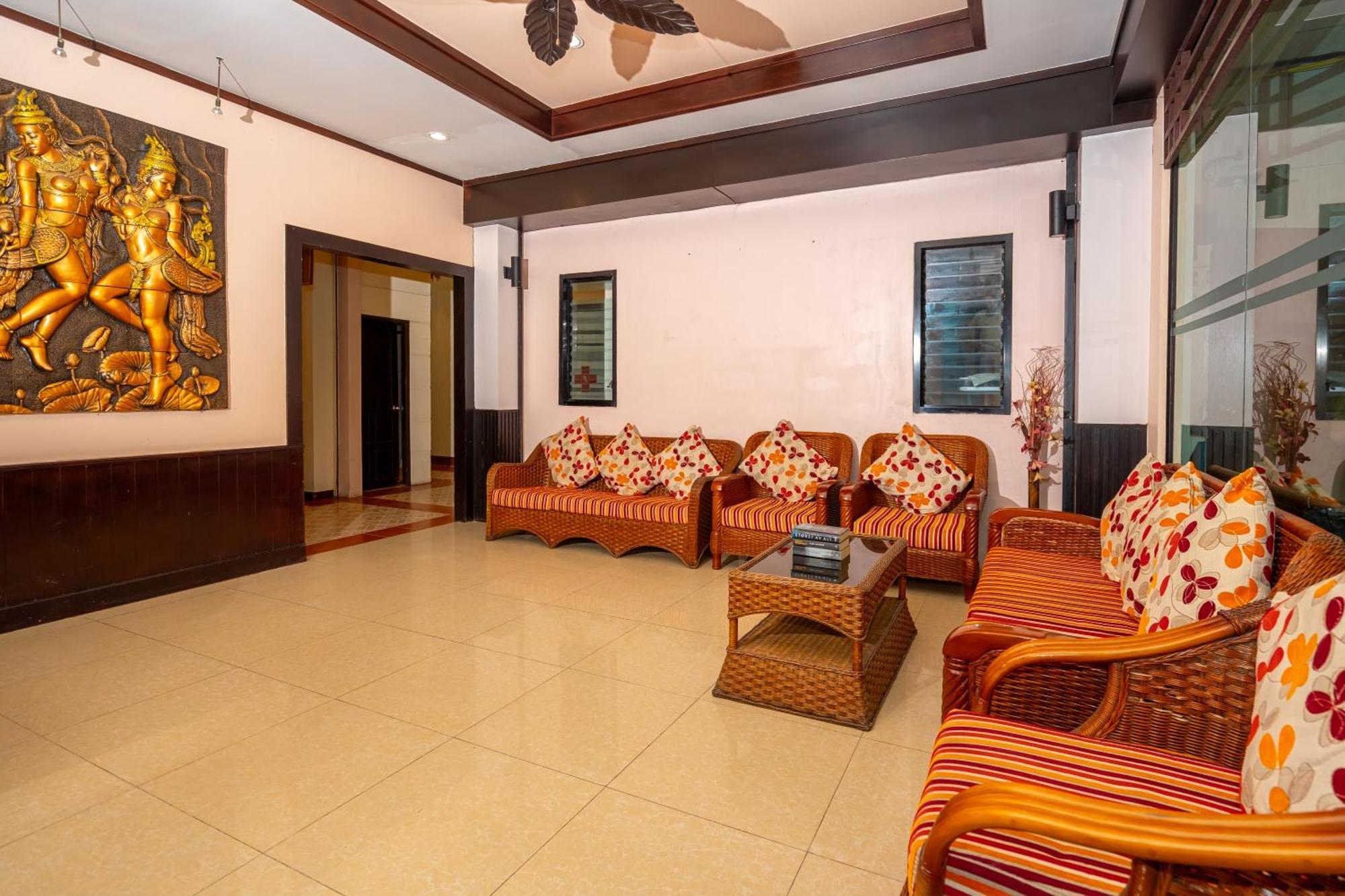 Outdoor Inn Kata Hotel מראה חיצוני תמונה