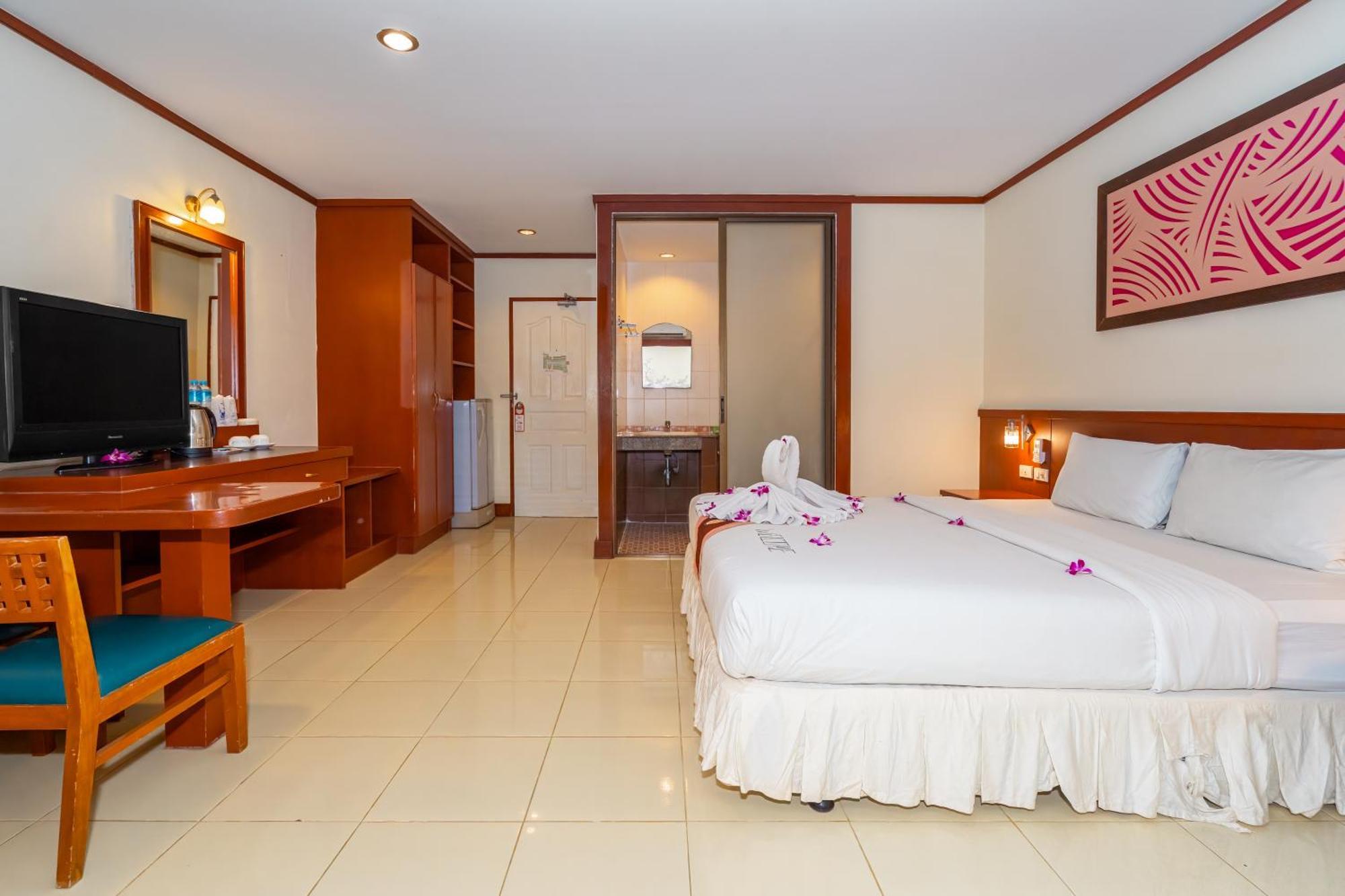 Outdoor Inn Kata Hotel מראה חיצוני תמונה