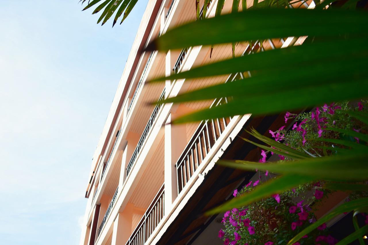 Outdoor Inn Kata Hotel מראה חיצוני תמונה